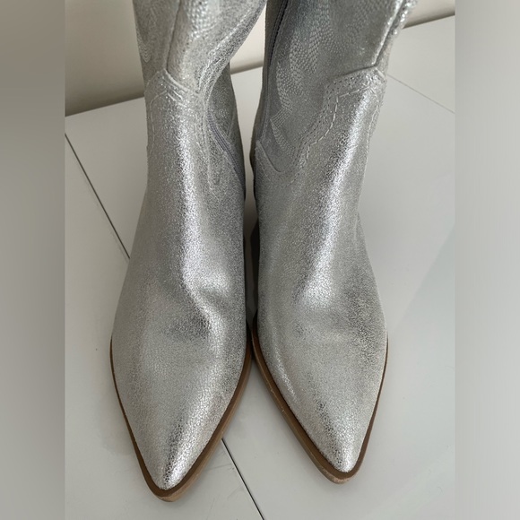 Dolce Vita Solida Leather Silver Metallic Embroidered Cowboy Western Boots Sz 7 - Picture 7 of 16
